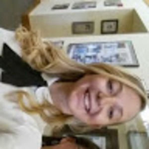 Meet your Posher, Mikaela